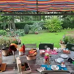 Les Bosquets D Hotes Bed & Breakfast 3*